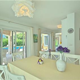 4 bedroom villa with pool near Sveti Lovrec, sleeps 8